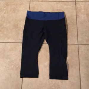 Lululemon reflective Run Capri